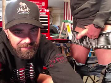 man cam all day hardworkertn image #1439378