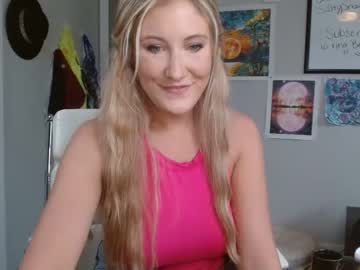 girl cam all day sultrysnow69 image #3991595