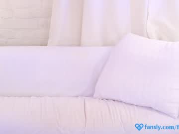 girl cam all day eva_fashionista image #2217356