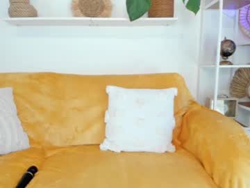 girl cam all day ellaxstar image #7886376