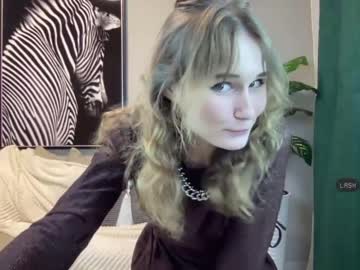 girl cam all day pae0n1a image #2709549