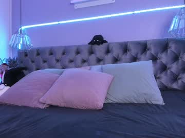 girl cam all day naomii_soto image #8491832