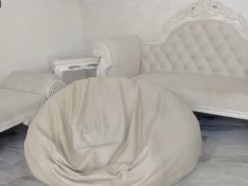 girl cam all day shantallknowless image #4491418