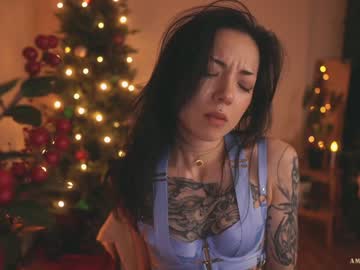 girl cam all day ambientink image #3335503