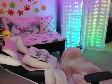 girl cam all day foxy_gamer image #7940507