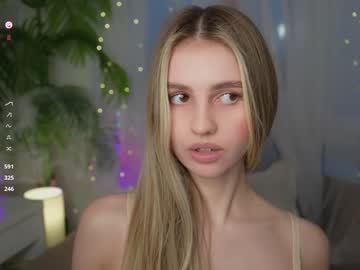 girl cam all day fluffy_angel image #8191381
