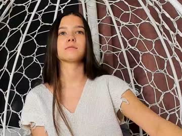 girl cam all day emilybatee image #3954593