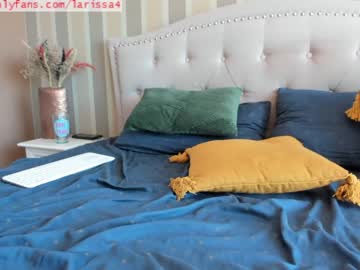 girl cam all day larissa4 image #2671979