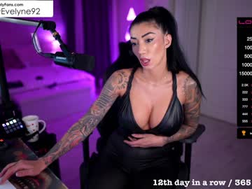 girl cam all day evelyne92 image #2106565