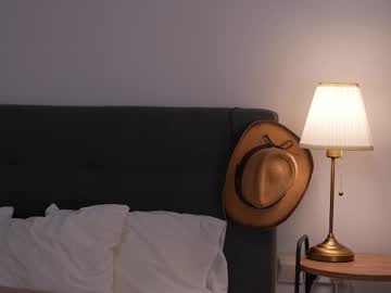 girl cam all day kriss0leoo image #8952475