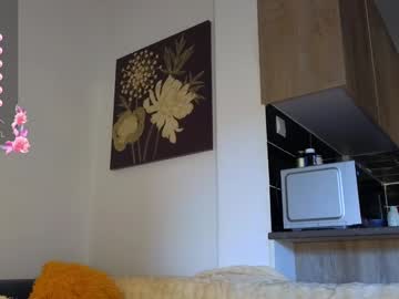 girl cam all day white_lime image #7792037