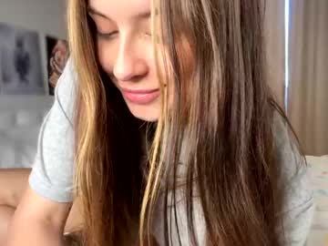 girl cam all day elisa_moon image #7228743