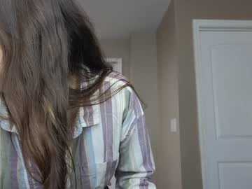 girl cam all day chroniclove image #3820684