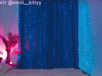 girl cam all day lit1le_kitty_ image #430293