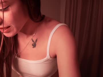 girl cam all day endlessmia image #8559213
