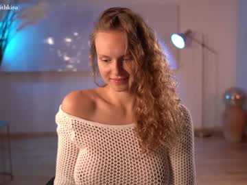 girl cam all day chillwithkira image #4270487