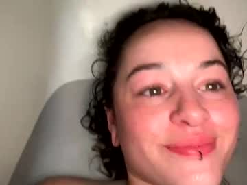 girl cam all day meowingmilf image #5339588