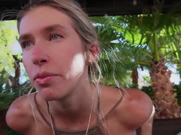 girl cam all day lucy_gooosey image #8056692