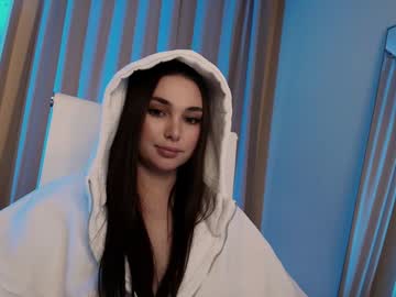 girl cam all day hollyextra image #9580442