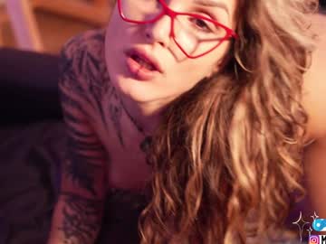 girl cam all day informal_ image #8720706