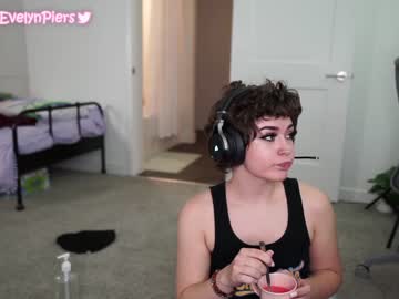girl cam all day evelynpiers image #1943312