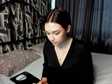 girl cam all day carolyn_white image #1700066