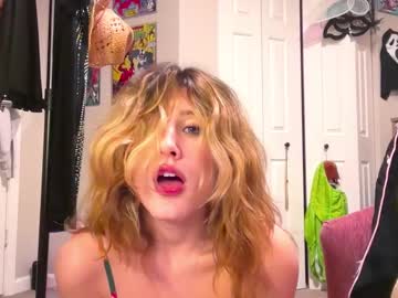 girl cam all day briadominick image #8380382