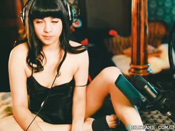 girl cam all day ingennui image #1150985