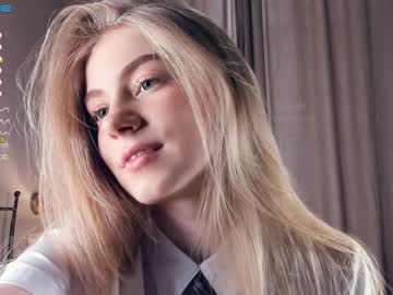 girl cam all day kateharrise image #4425566