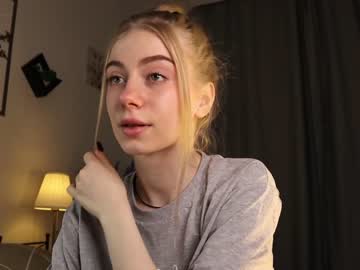 girl cam all day kateharrise image #5636981