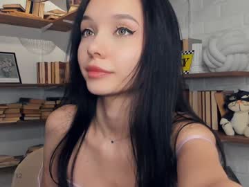 girl cam all day riskyproject image #8402197
