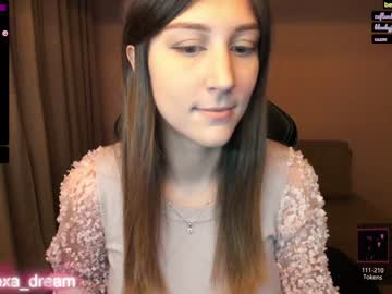 girl cam all day alexa_dream image #698845