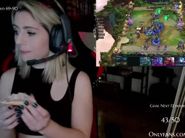 girl cam all day kimilee22 image #3045521