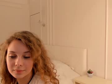 girl cam all day landrycarney image #5912648