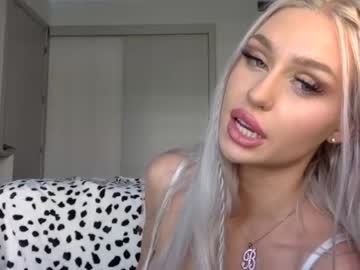 girl cam all day bunnykhalissi image #2186663