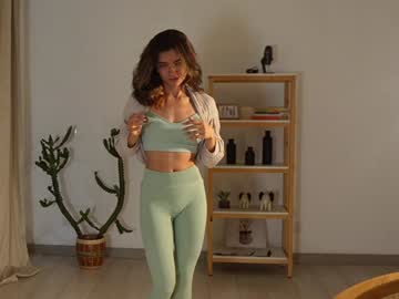 girl cam all day urcutelinda image #8378549