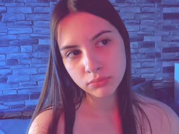 girl cam all day iliziamain image #1579108