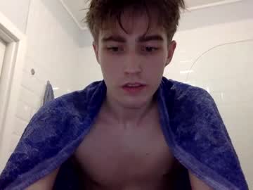 man cam all day nonrelevant01 image #1458516