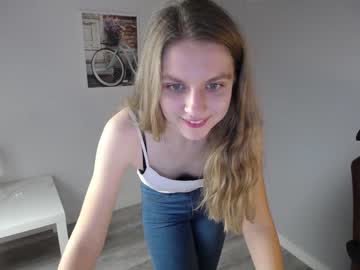 girl cam all day lana_heisstt image #483324
