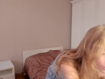 girl cam all day edithenley image #7056184