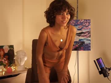 girl cam all day lenaelisabeth image #5696266