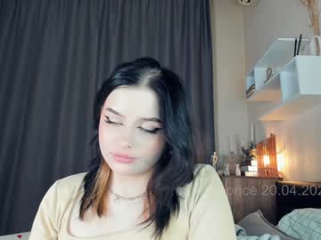 girl cam all day cute_caprice image #9284527
