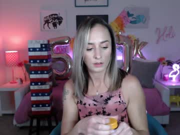 girl cam all day holihurricane image #9321912