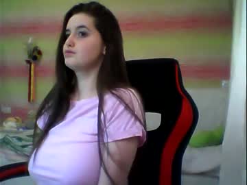 girl cam all day emmika_ image #1443512