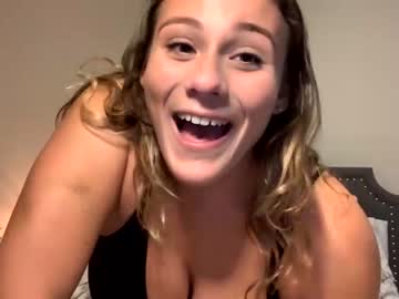 girl cam all day sunshinemae55 image #252179