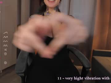 girl cam all day nerdy_freyua image #7551455
