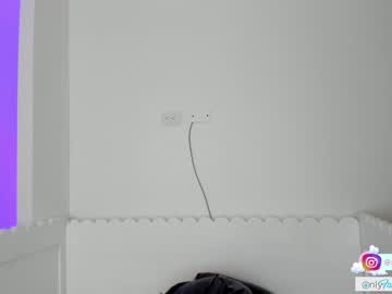 girl cam all day pavlovacoluccii_ image #5511549
