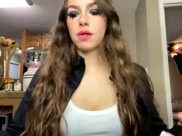 girl cam all day chroniclove image #2973333