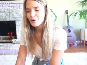 girl cam all day phoenix_taylor image #1984158