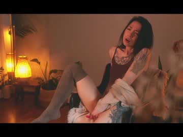 girl cam all day ambientink image #1712363